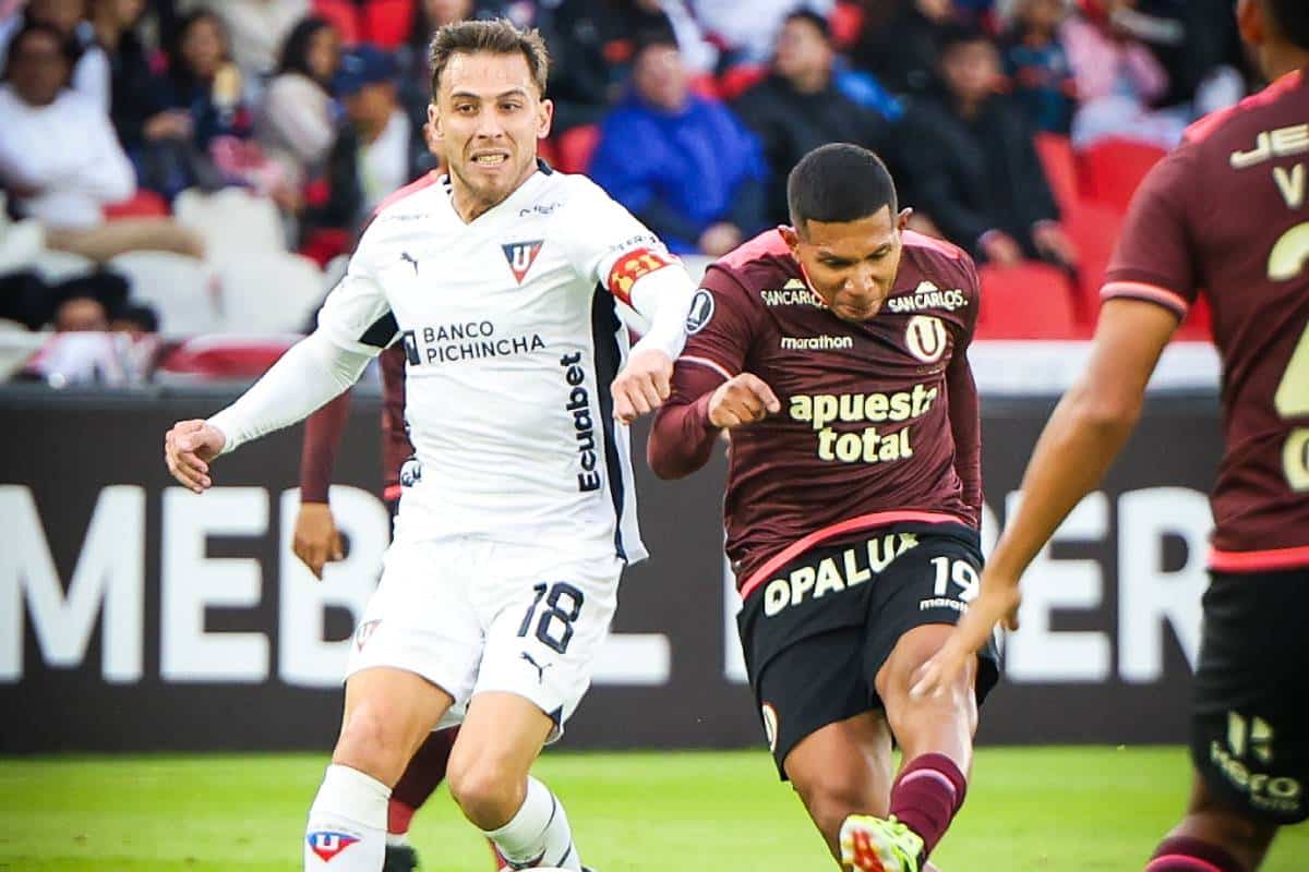 Universitario cayó 2-0 ante LDU este martes
