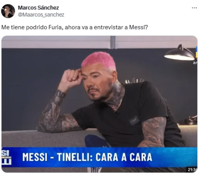 Meme de Twitter sobre Tinelli