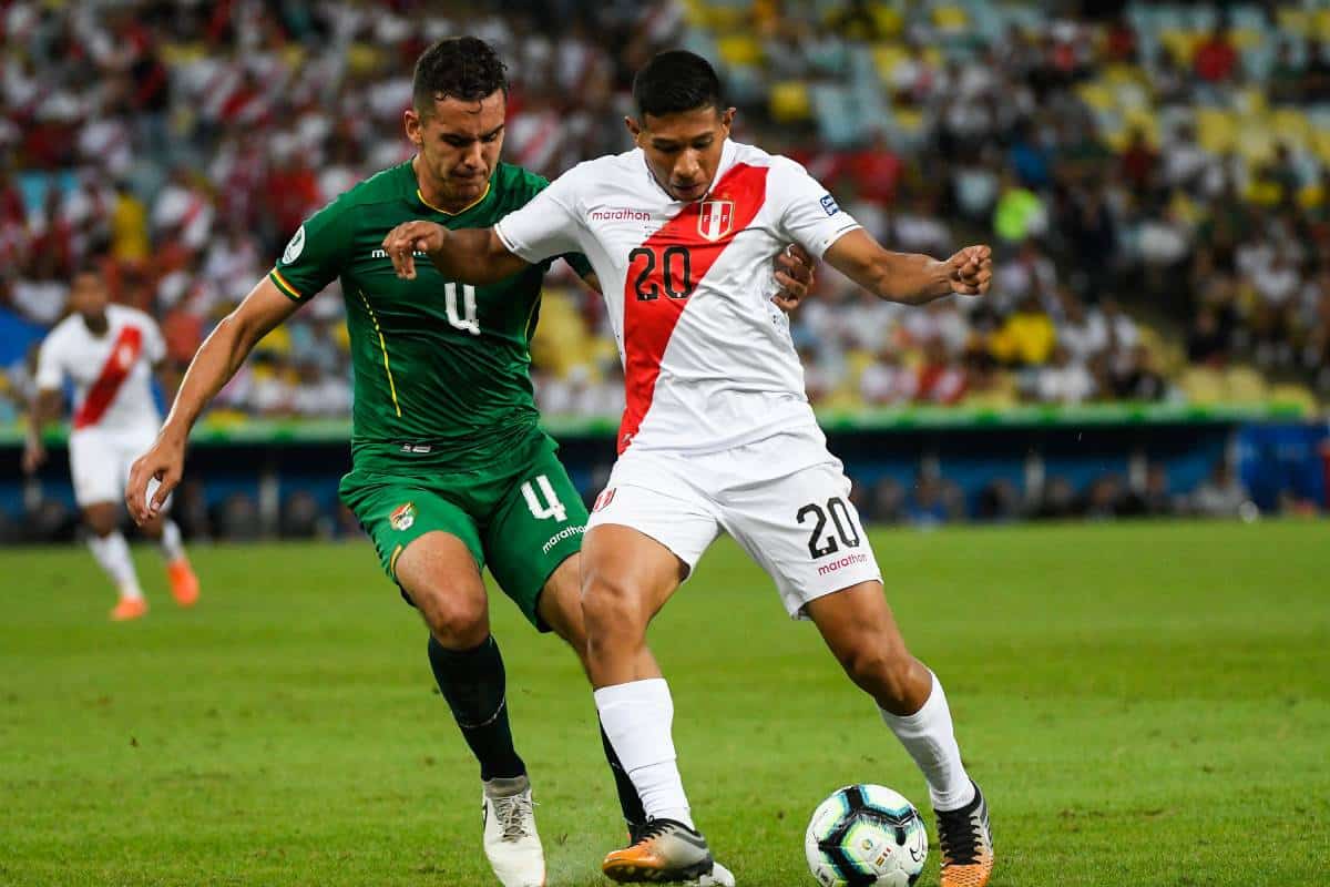 Edison Flores
