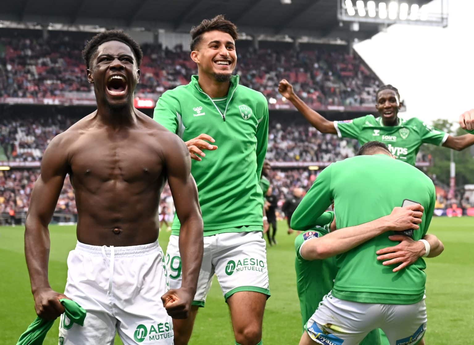 Officiel Mercato - Un ancien de l’ASSE va jouer en Ligue des champions