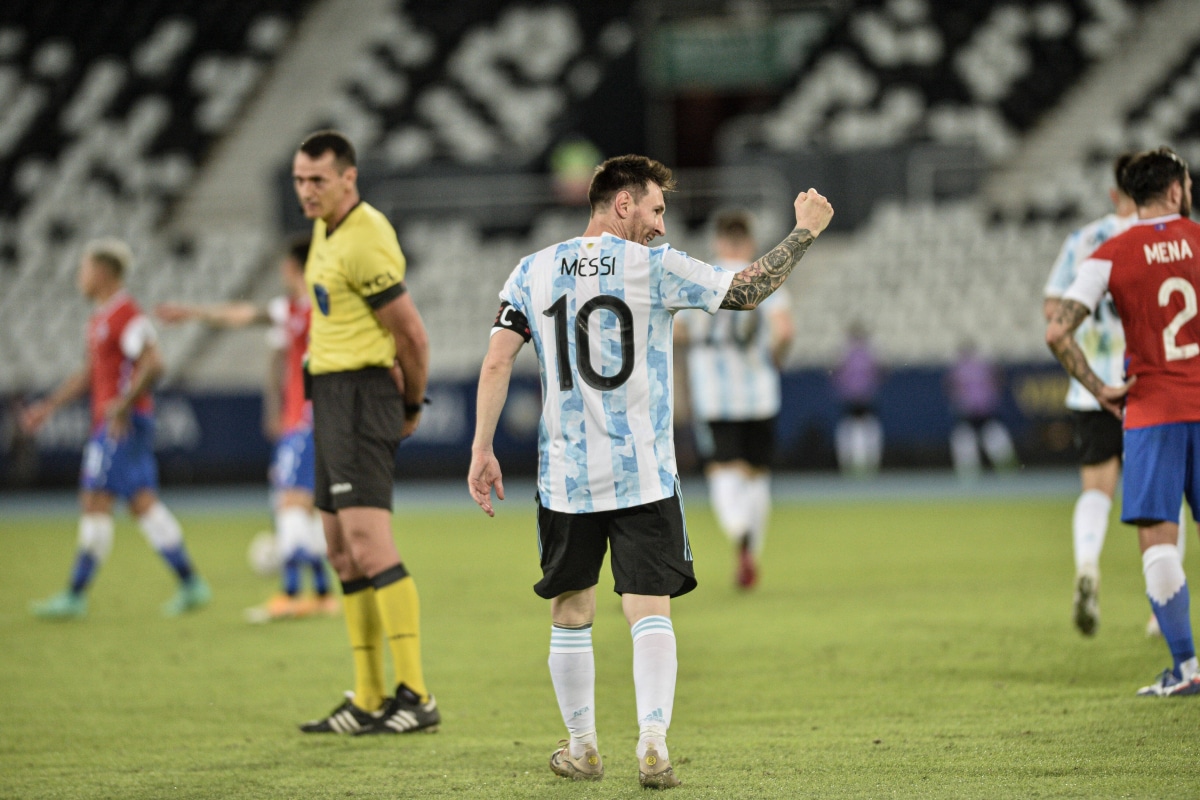 Messi convirtió un golazo ante Chile en 2021