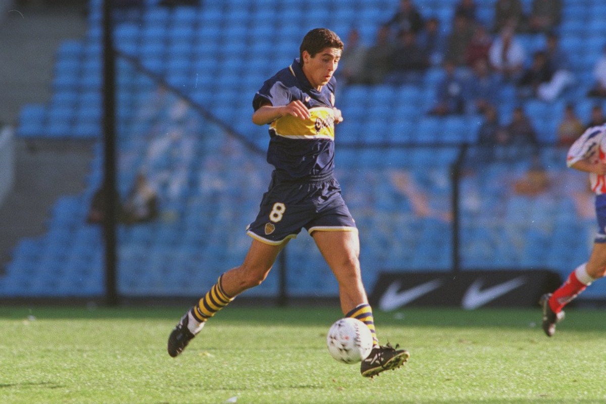 Juan Román Riquelme en su debut con Boca Juniors
