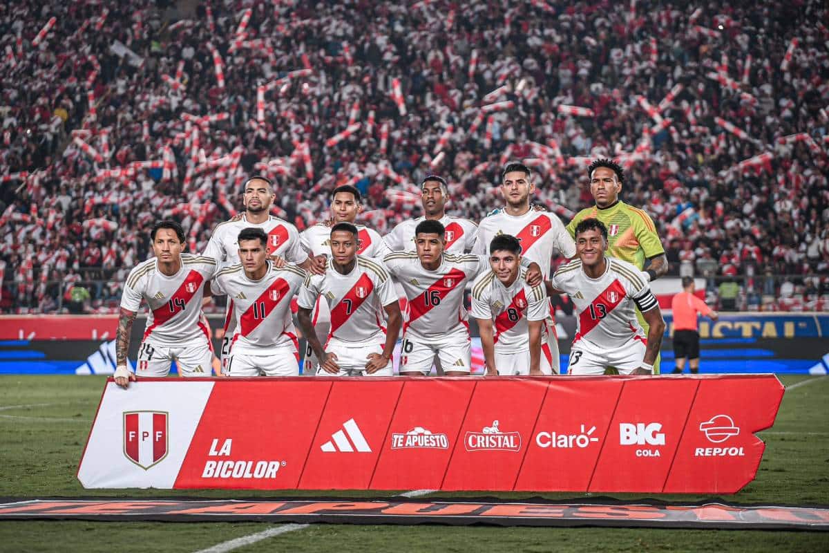 Selección Peruana enfrenta a El Salvador
