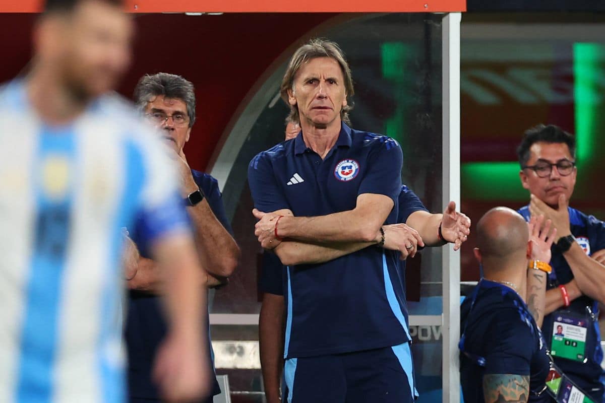 Ricardo Gareca se unió a la polémica por Di María y Chile: “Estoy en contra”