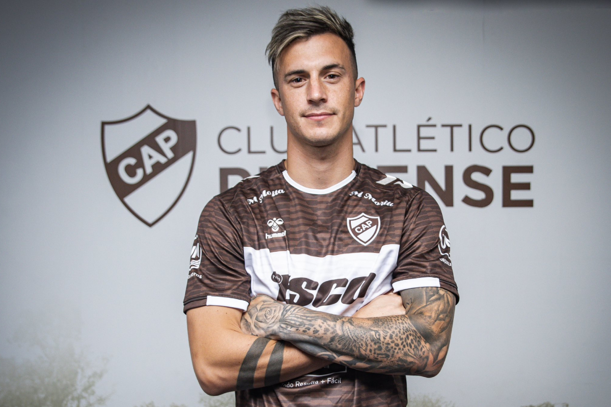 Augusto Lotti, nuevo delantero de Platense