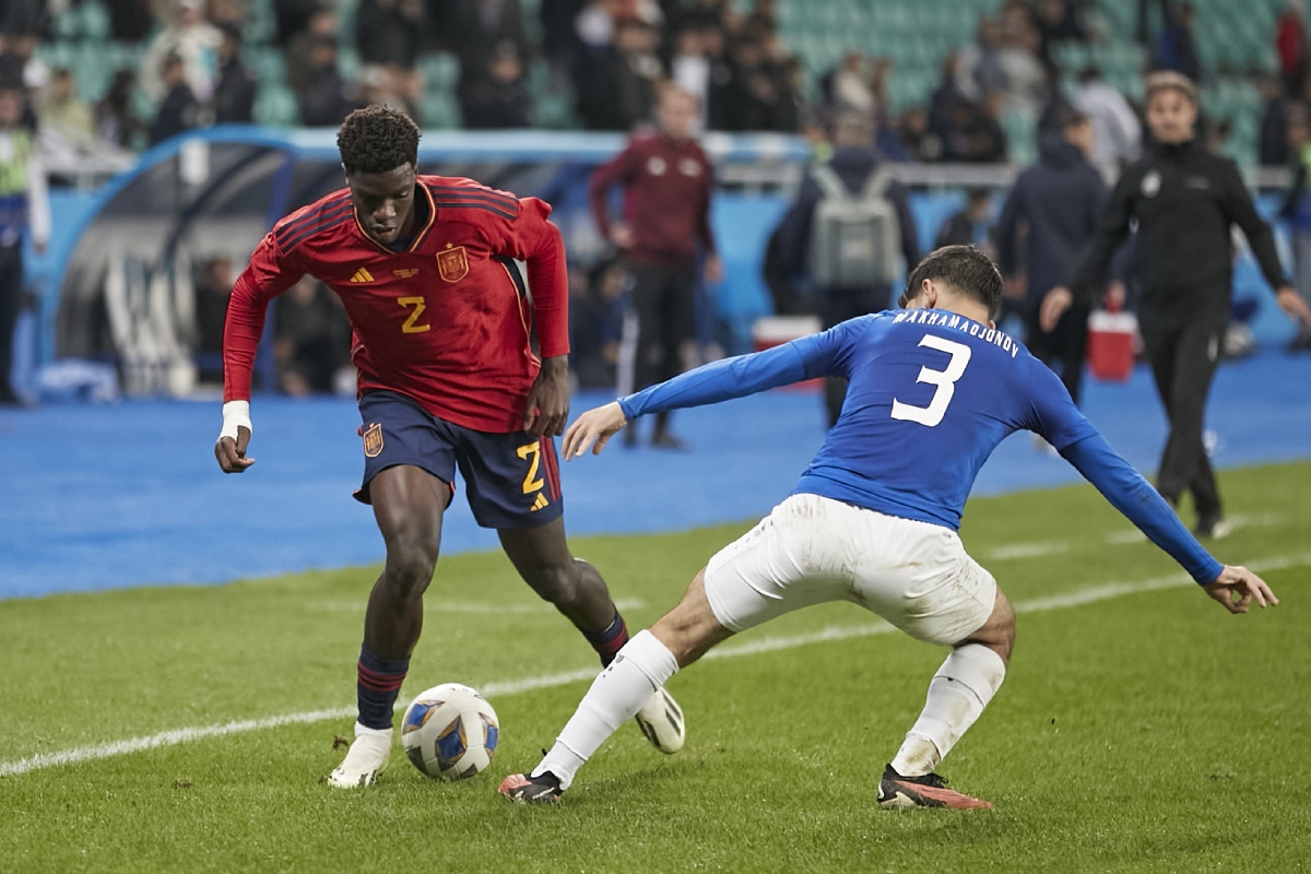 España Sub-21 y Uzbekistán Sub-23 en un amistoso en 2023