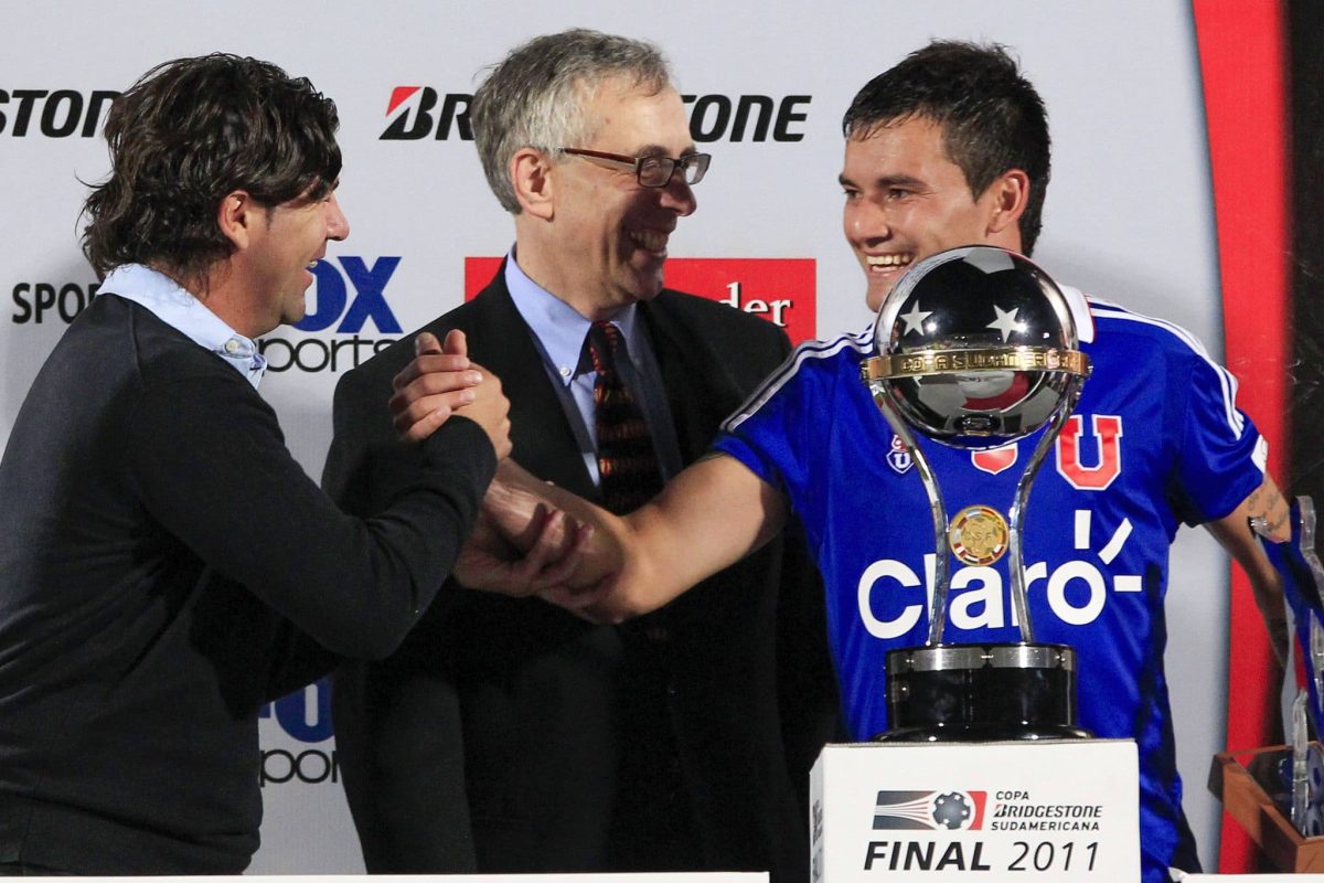 Universidad de Chile - Charles Aránguiz