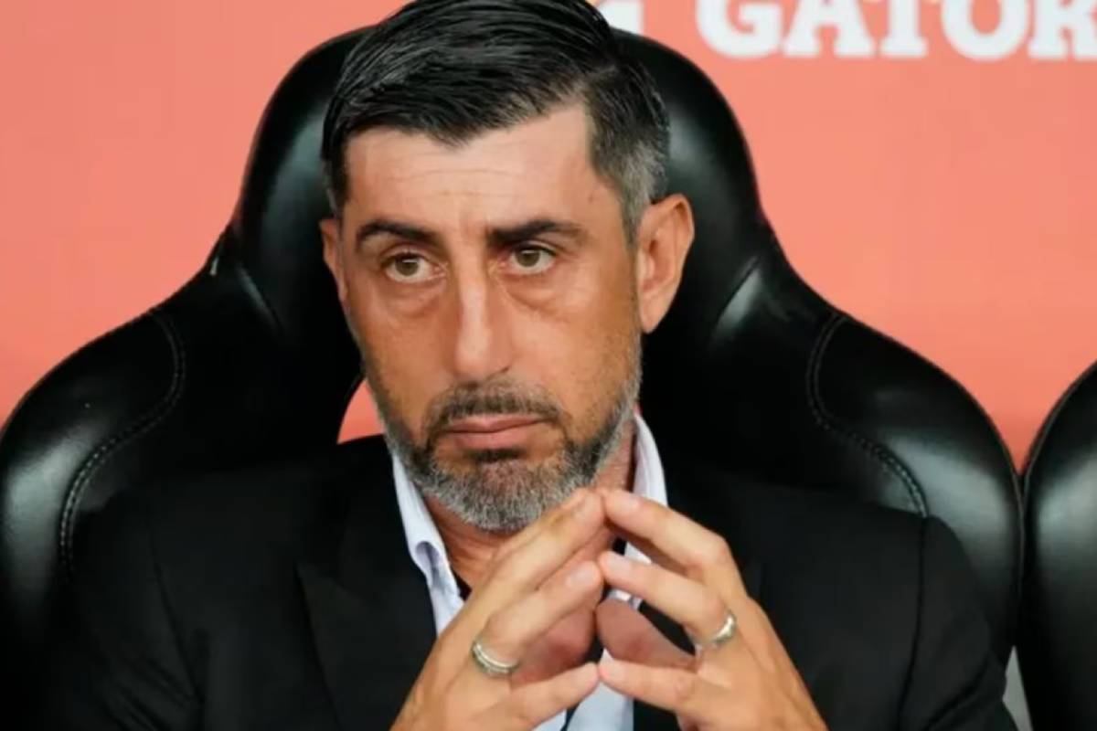 Cristian Díaz vive una tormenta tras ser destituido en su acuerdo con Alianza