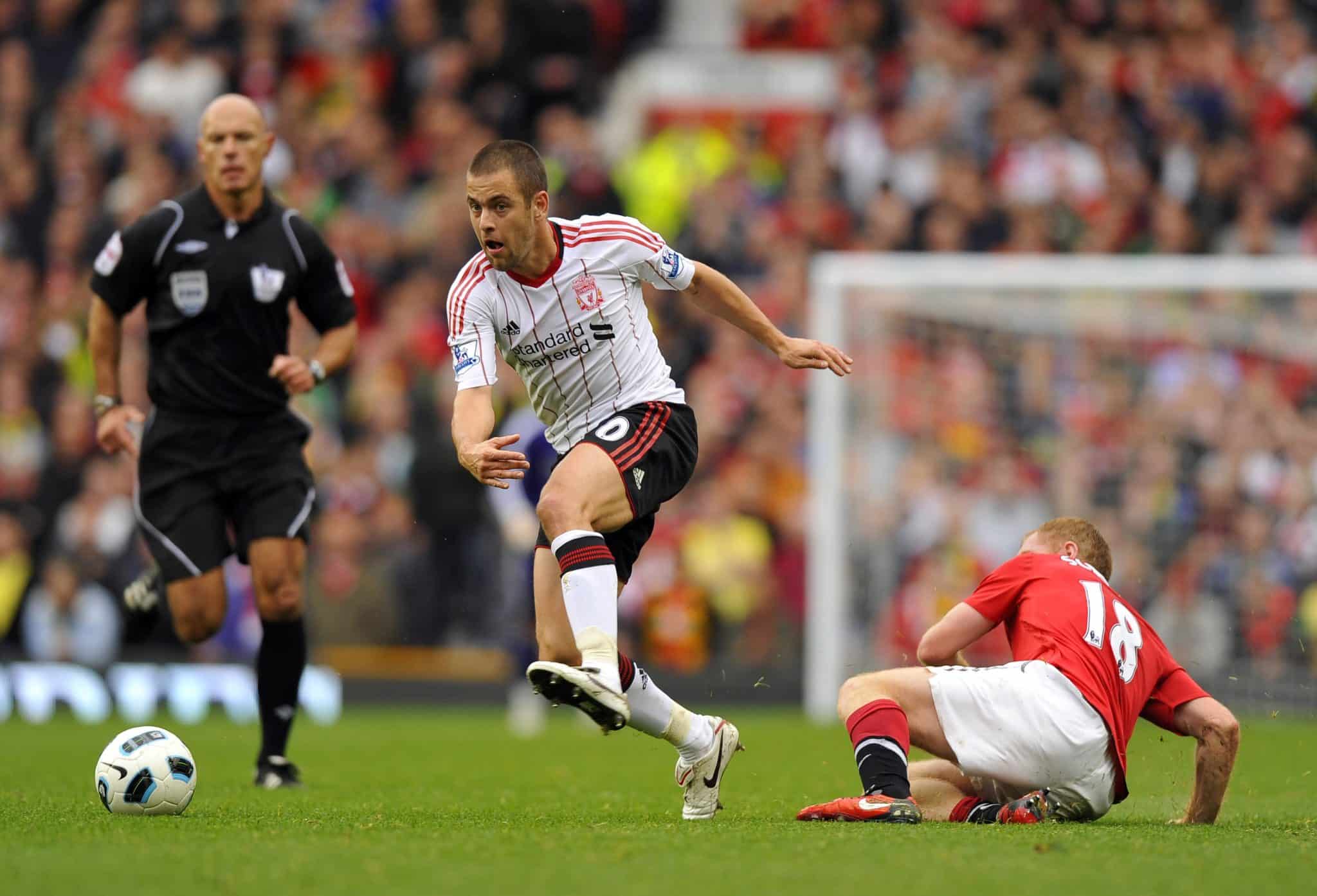 Quel club français a accueilli l’Anglais Joe Cole en prêt lors de la saison 2011-2012 ?