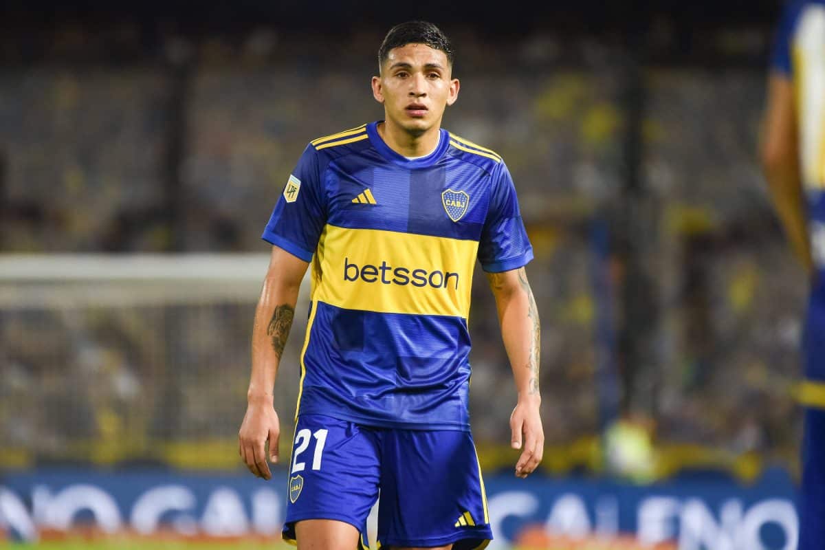 ARG: CA Boca Juniors v Union Santa Fe. Liga Argentina match. Date 9 Ezequiel Fernandez of C.A. Boca Juniors during the L