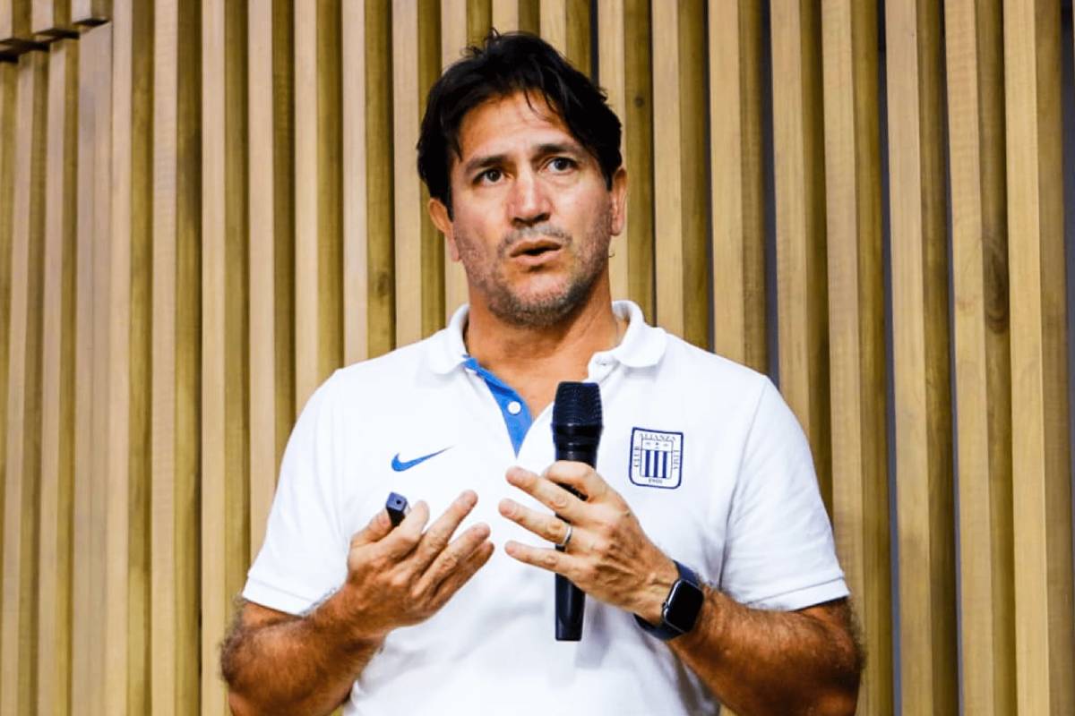 Bruno Marioni explicó su postura frente a la situación con el DT argentino