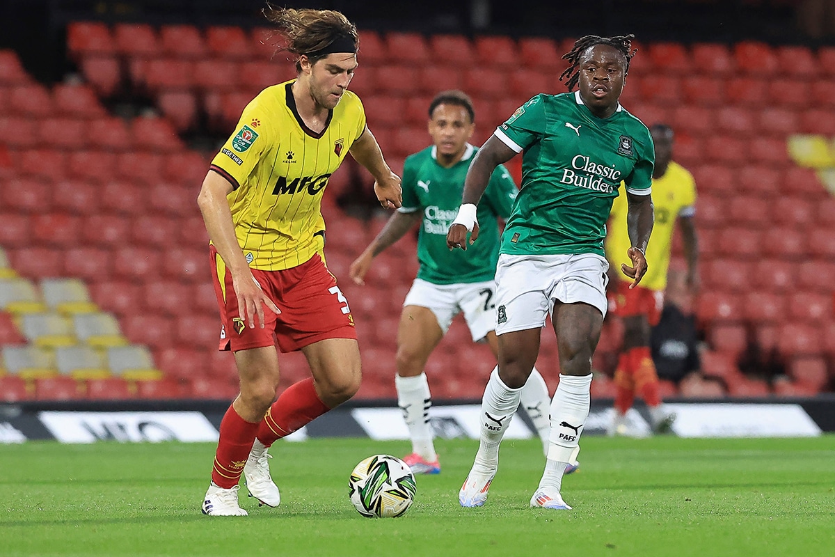 Francisco Sierralta llegará en 2024 a los 100 partidos con Watford. (Foto: IMAGO)