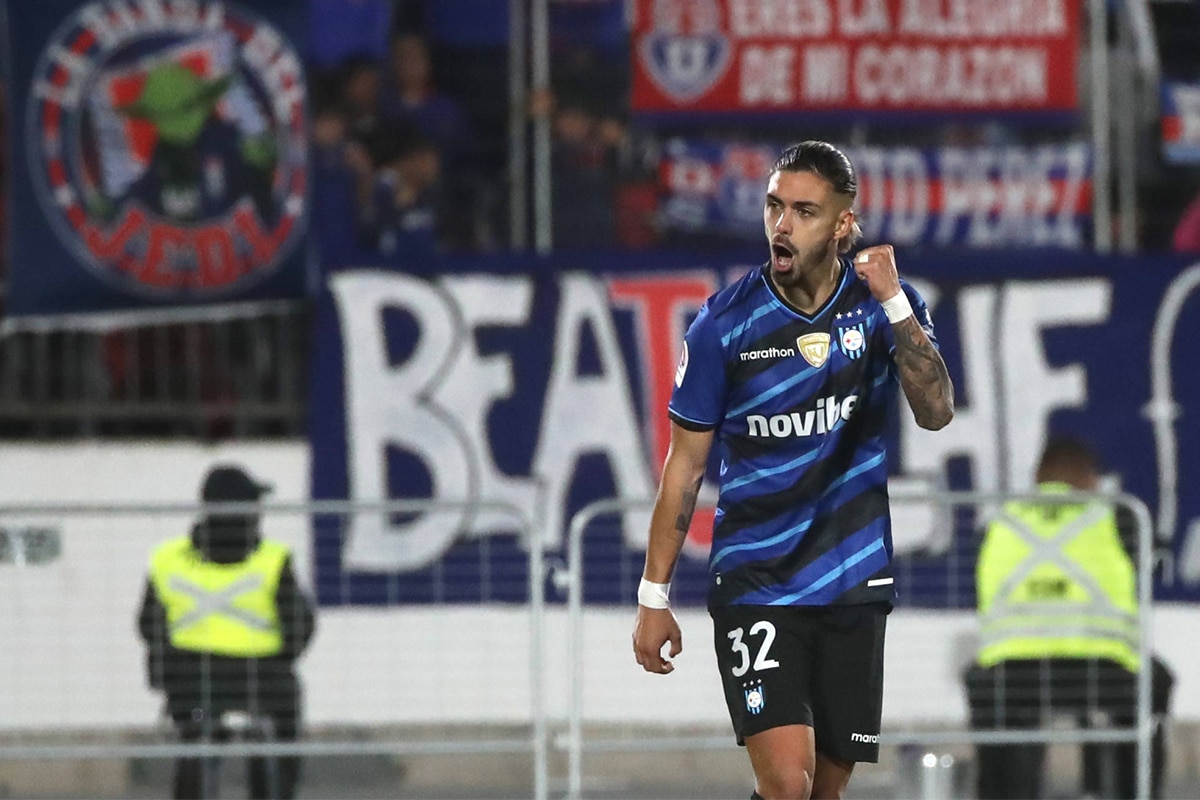 Thiago Vecino festejando