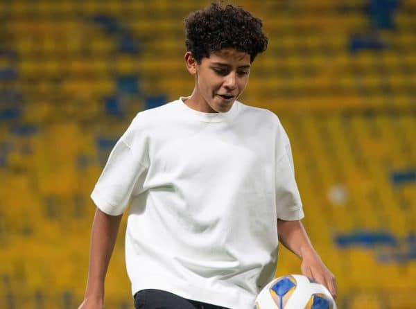 Cristiano Ronaldo Jr : âge, taille, club& Tout savoir sur le fils de CR7
