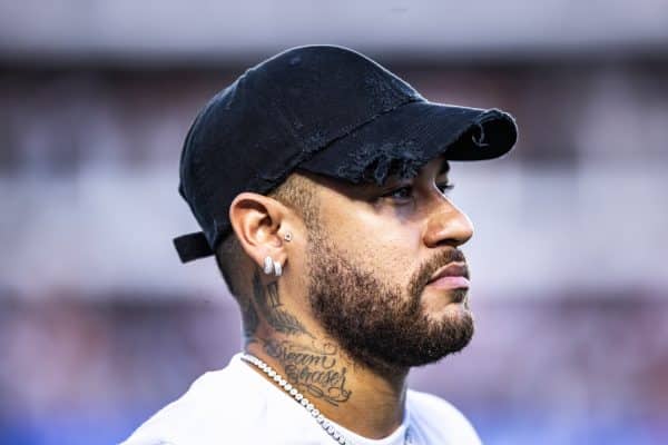 Le club de Messi fait une offre pour Neymar !