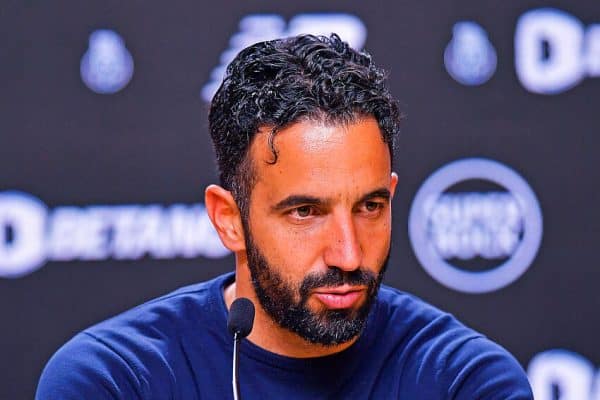 Manchester United : Ruben Amorim a identifié le poste à renforcer en priorité
