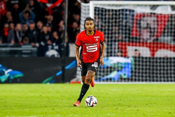 Mercato Rennes : une décision prise au poste de latéral droit