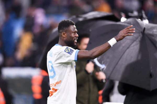 OM : l'entourage de Chancel Mbemba sort du silence