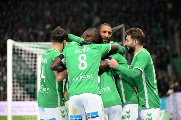 ASSE : les 4 joueurs qui doivent marquer des points contre l'OM