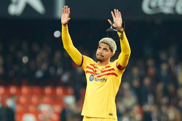 Barça : Ronald Araujo dit oui à un prétendant