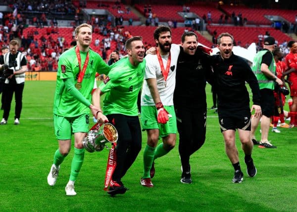 Chelsea prêt à recruter un 9e gardien à Liverpool pour 22 M¬