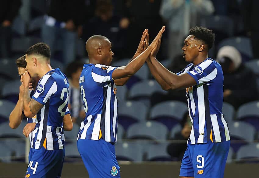 Mercato - Manchester United envisage un transfert à 100 M€ pour un attaquant aux 18 buts en 26 matchs cette saison