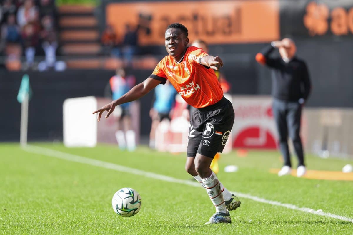 Arthur Avom Ebong FC Lorient