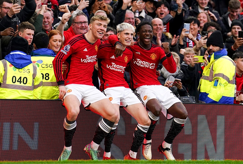 Mercato Manchester United : snobés par leur grande pépite, les Red Devils envisagent une vente à 83 M€