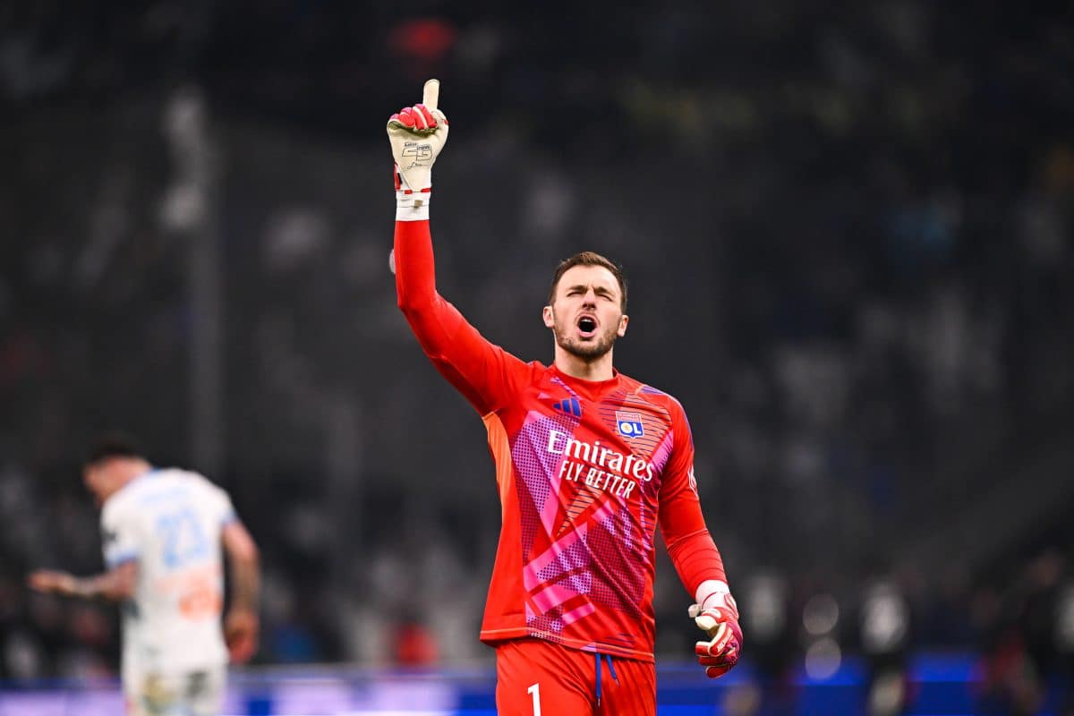 Lucas Perri OL Lyon