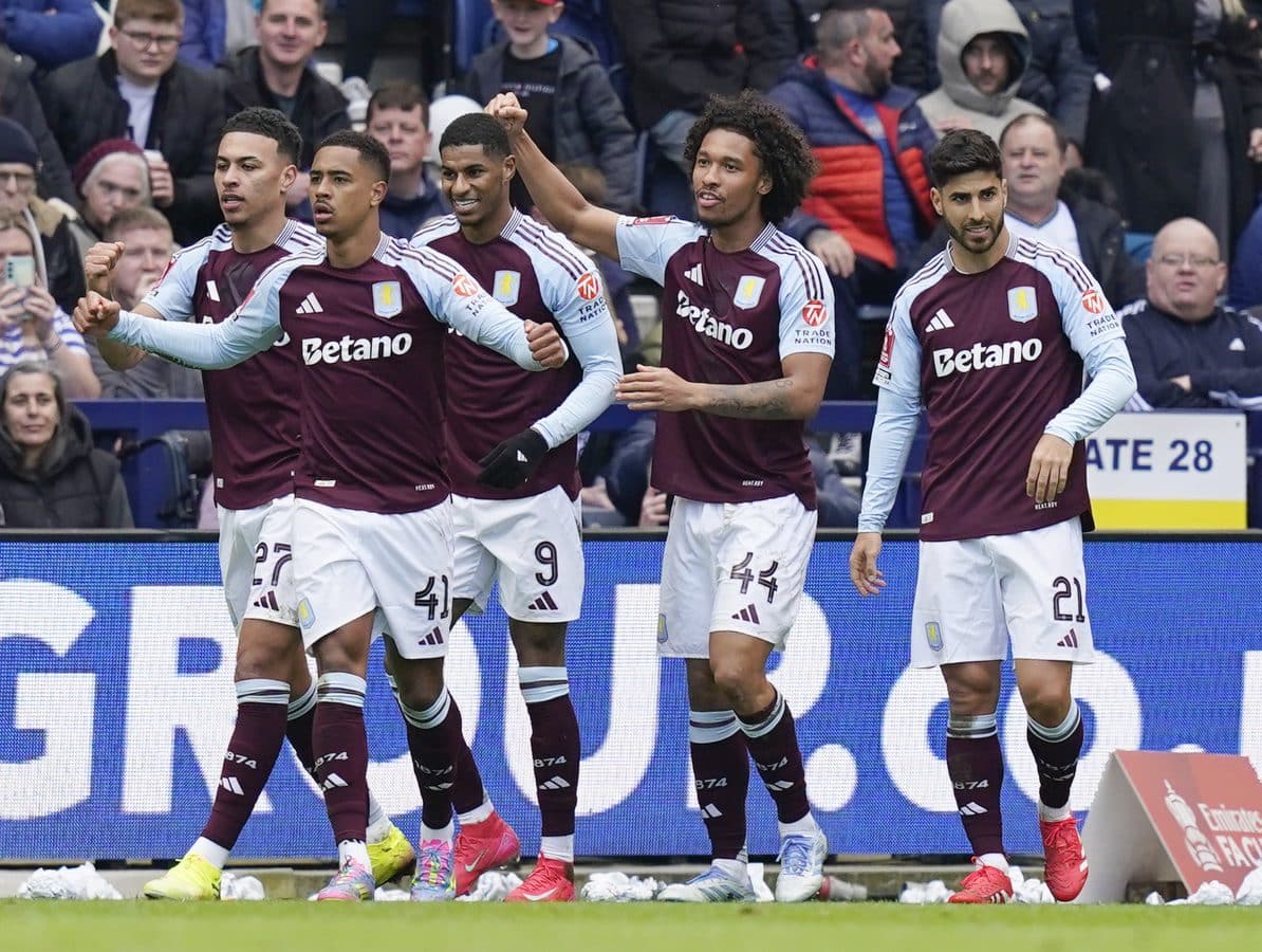 Aston Villa joie