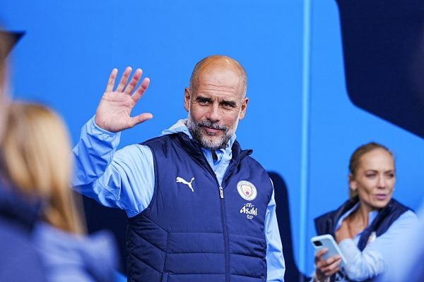Mercato Manchester City : un départ confirmé, six autres pourraient suivre