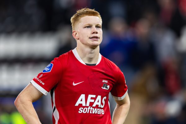 Mercato Manchester United : Kees Smit, la recrue surprise au milieu de terrain ?