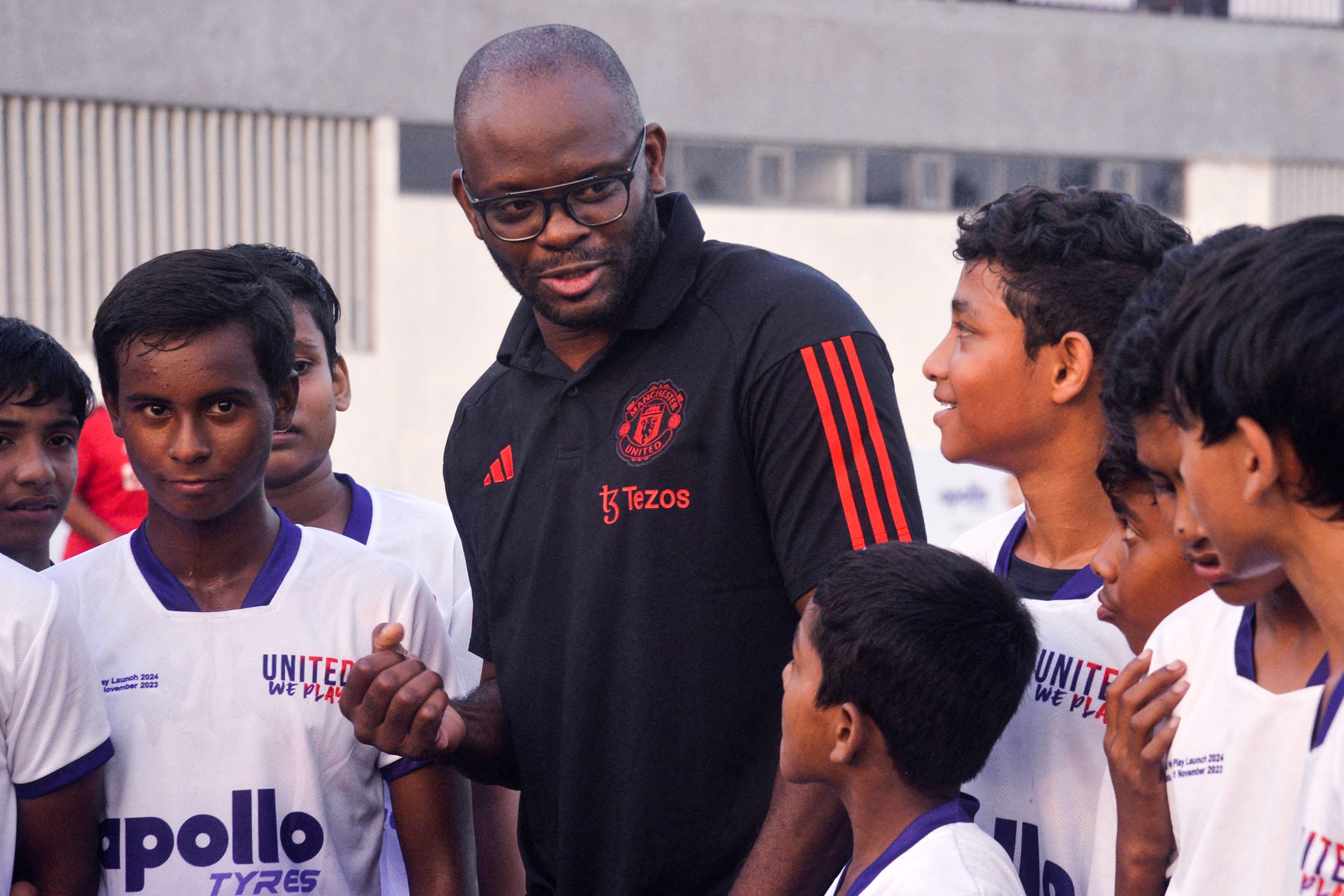 Mercato Manchester United : “il pourrait faire une énorme différence”, Louis Saha conseille un improbable come-back avec un ex de 35 ans