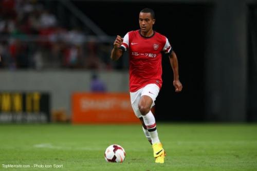 Arsenal : un nouveau contrat pour Walcott ?