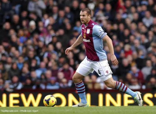 Man Utd : une bonne nouvelle pour Vlaar