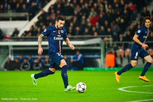 PSG : un échange Lavezzi-Guarin plutôt cet été ?