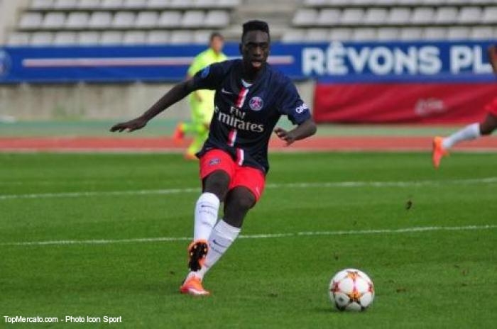 PSG : Augustin, le pari de la jeunesse (Officiel)