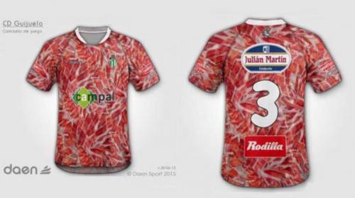 Espagne : l’horrible maillot “away” d’un club de D3 !