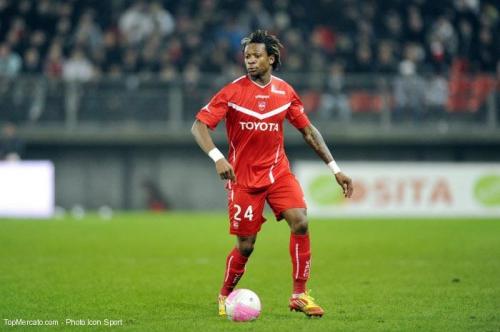 Gaëtan Bong