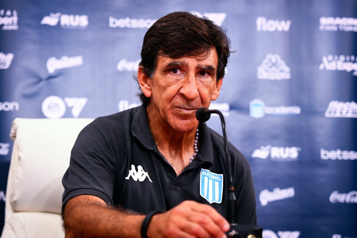 “Le empezaron a soltar la mano”: la fuerte sentencia sobre el futuro de Costas en Racing