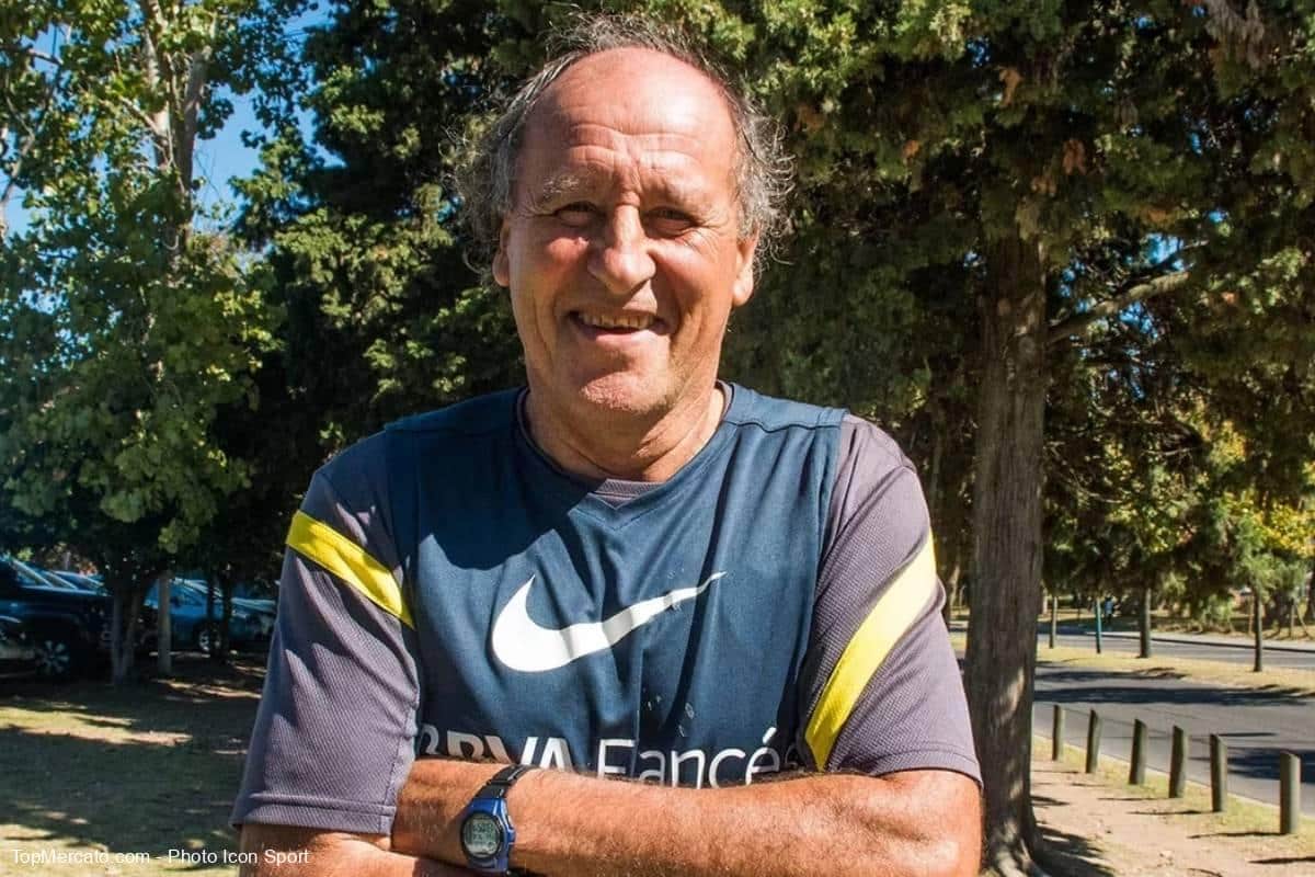 Los 11 futbolistas que más partidos disputaron en la historia de Boca Juniors
