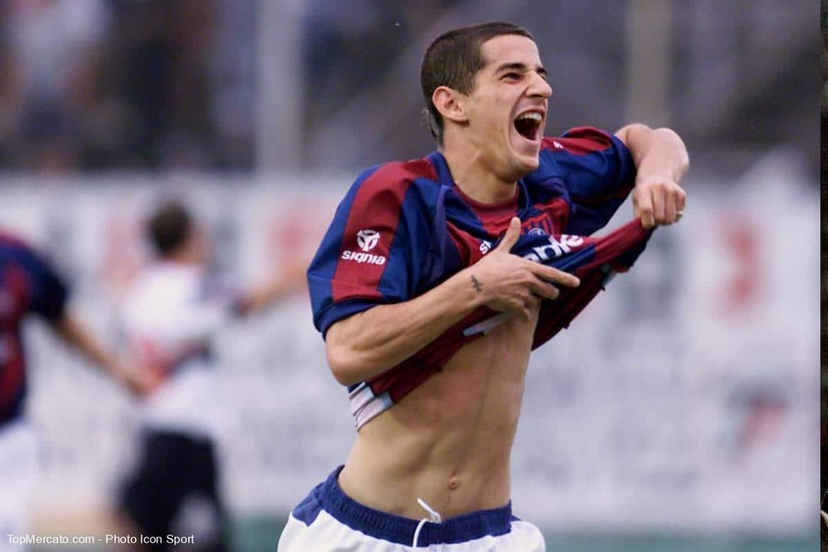 Los futbolistas con más presencias en la historia de San Lorenzo