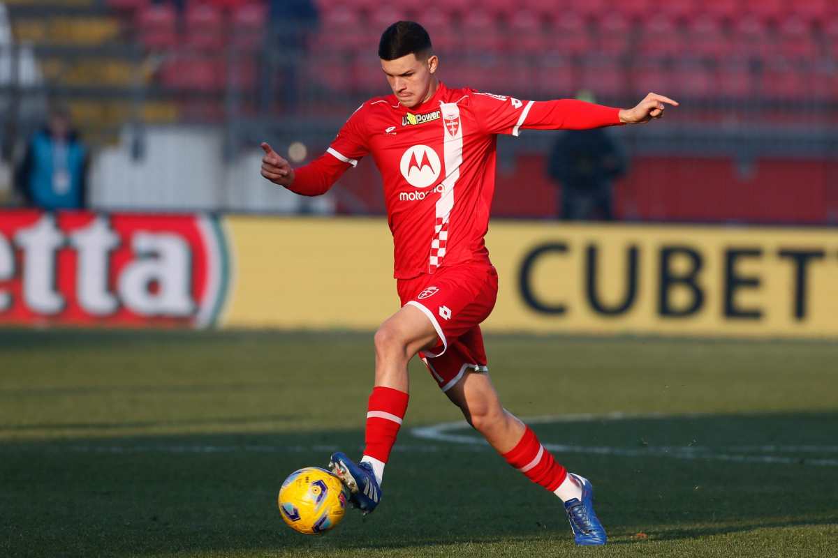 ¿Cómo juega Valentín Carboni, el europibe convocado por Lionel Scaloni?