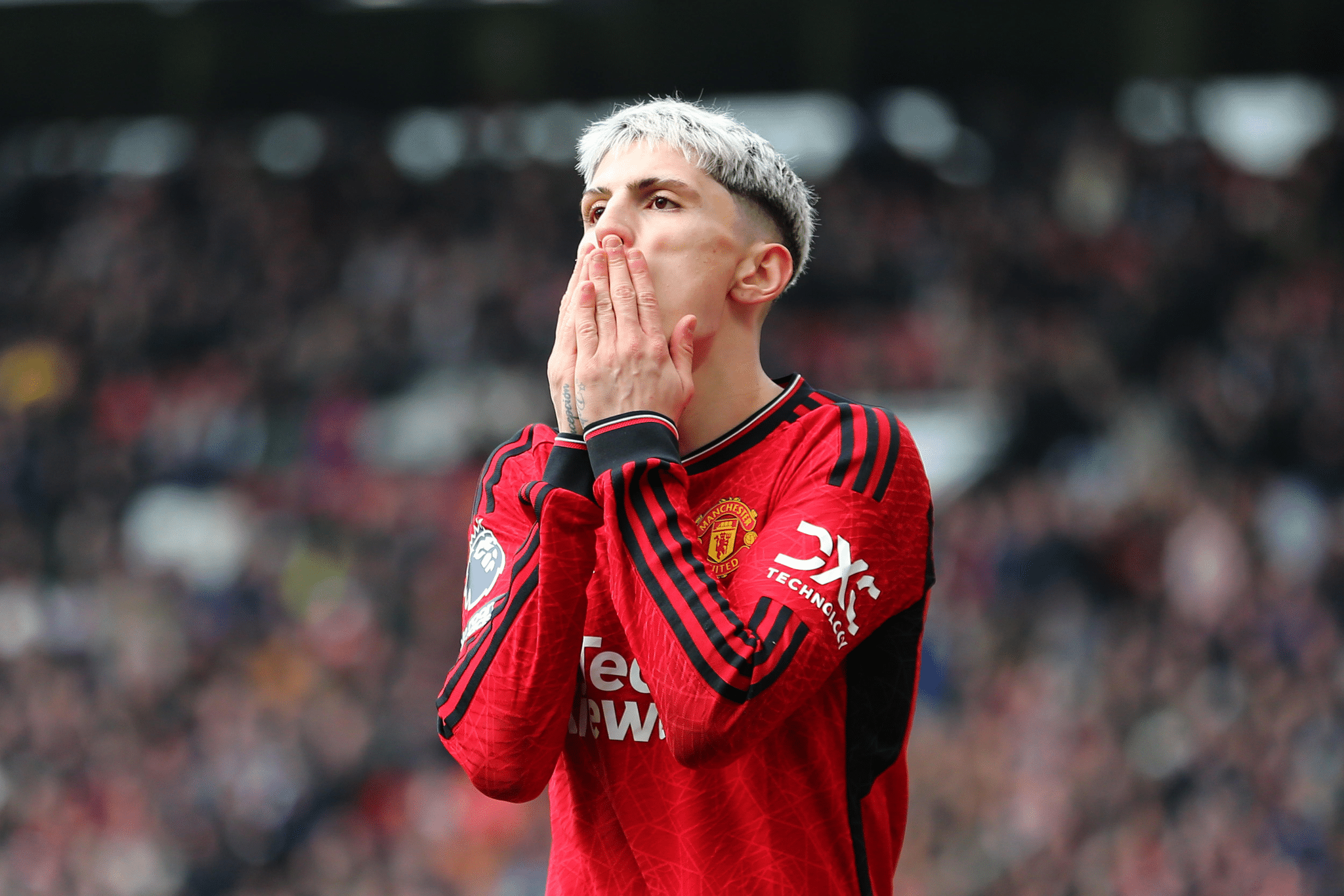 “Es un sueño”: Garnacho le dio dos penales a Manchester United y se fue ovacionado