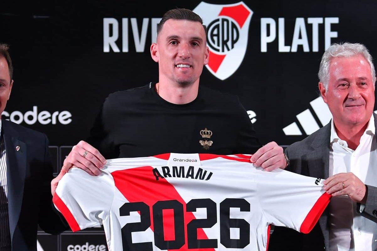 Franco Armani hizo oficial su renovación con River: “Quiero terminar mi carrera acá”