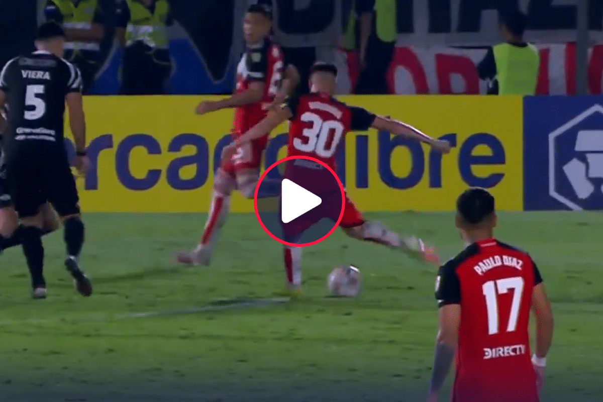 Video: la lujosa definición de Mastantuono para su primer gol en Copa Libertadores