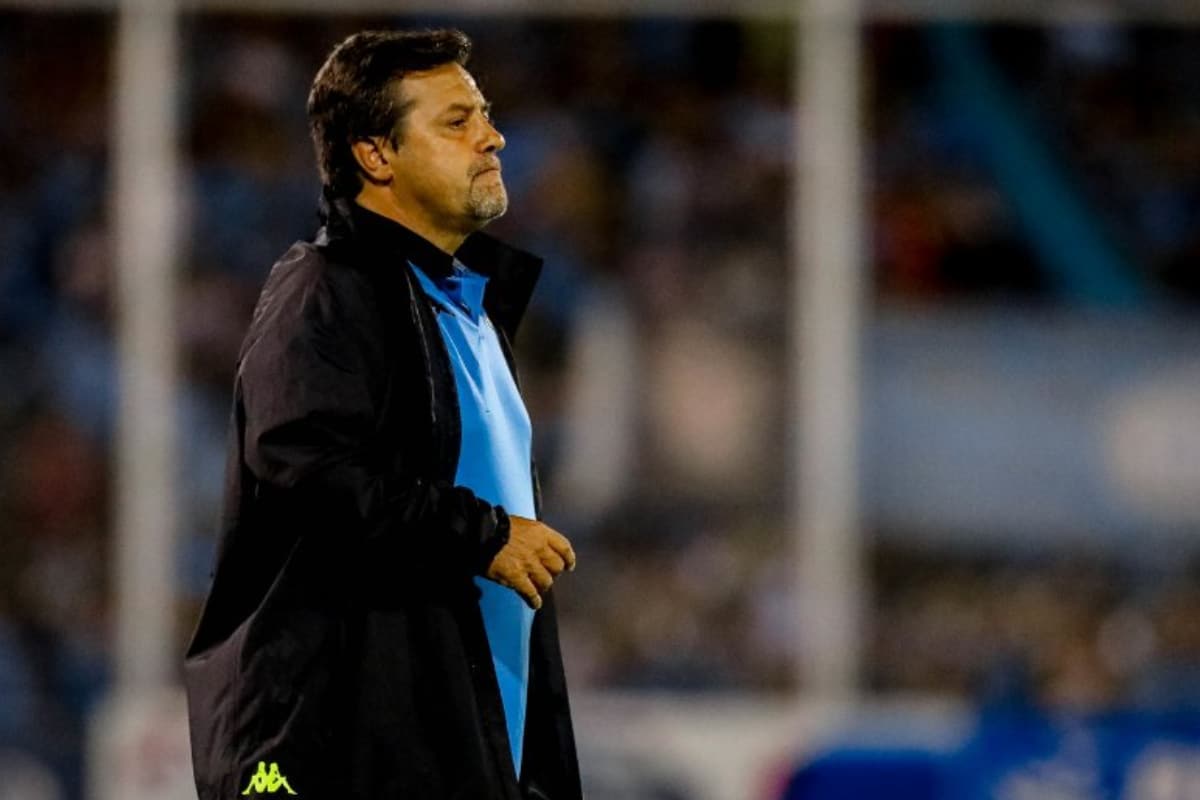 Caruso Lombardi se fue de Miramar Misiones entre acusaciones a los periodistas: “No es normal que me pongan 70 micrófonos”