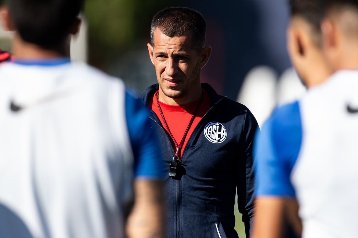 Renovación en San Lorenzo: los 3 pibes que Leandro Romagnoli subió a primera