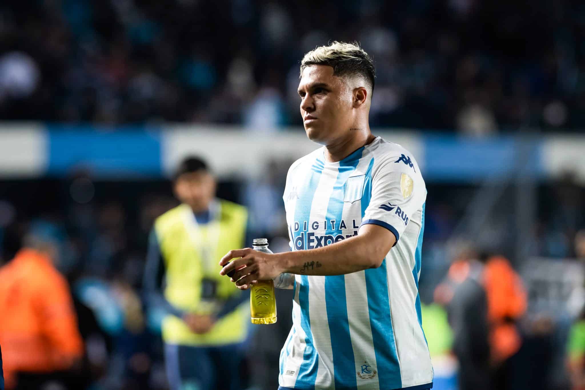 Juanfer Quintero no jugaría más en Racing: La verdad de los rumores