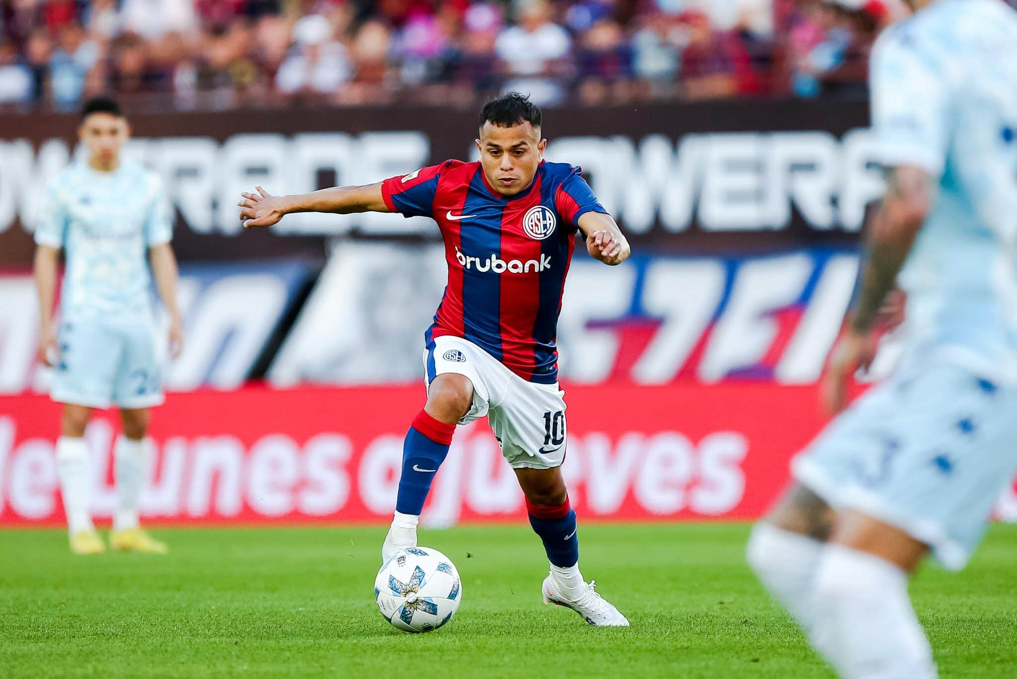 Los tres jugadores de San Lorenzo que serían colgados si no renuevan sus contratos